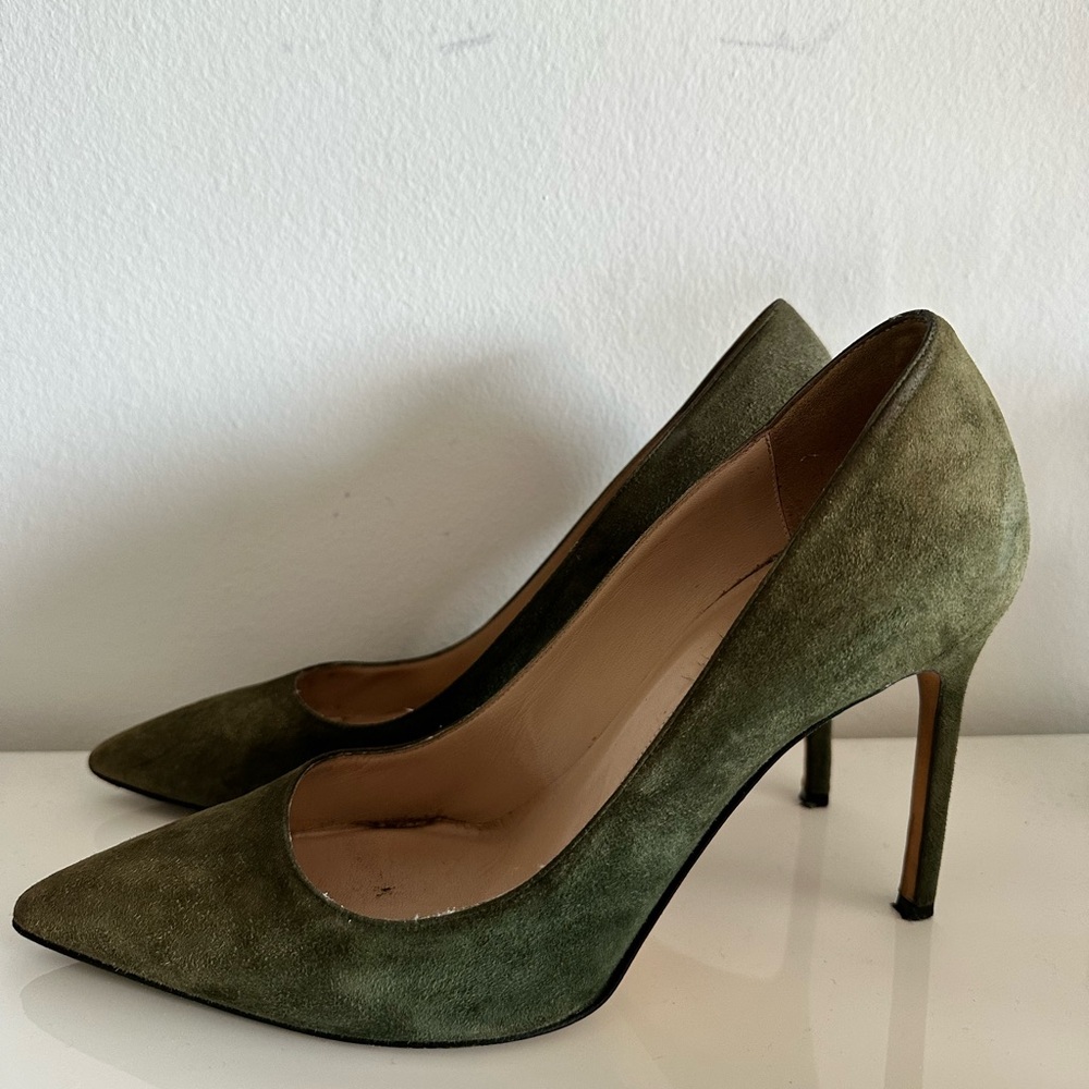Manolo Blahnik BB pump size 40EU